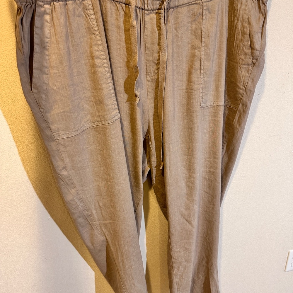 Kut from the Kloth Tan Trousers Relaxed Fit Lightweight